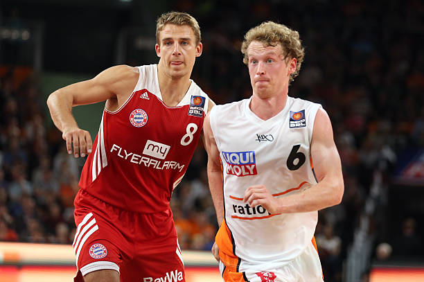 直接打穿曼 直接打穿曼