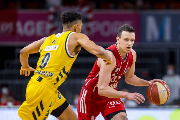 过去十年领跑英超积分榜的时间分布