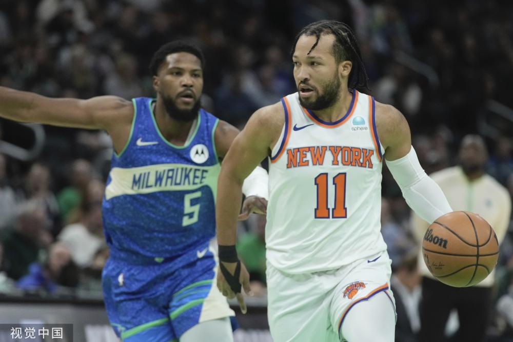 记者：西蒙斯拒绝了曼城的邀请，他已经决定加盟切尔西